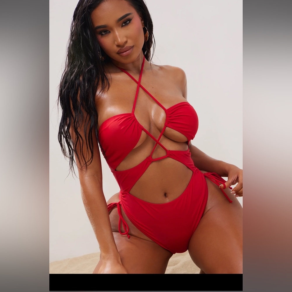 Cutout 1 piece swimsuit